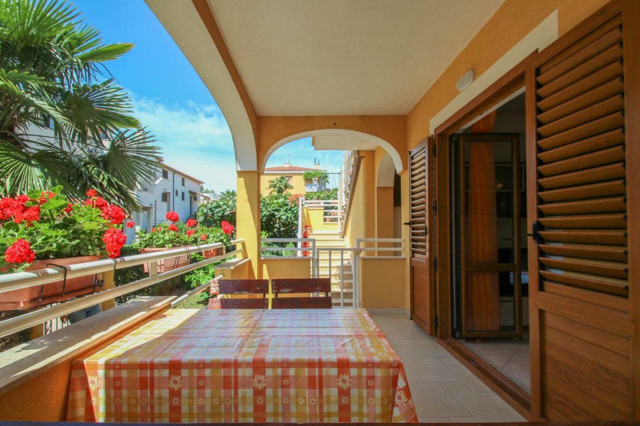 Apartmán Alenka Orange Novigrad Istria Exteriér fotografie