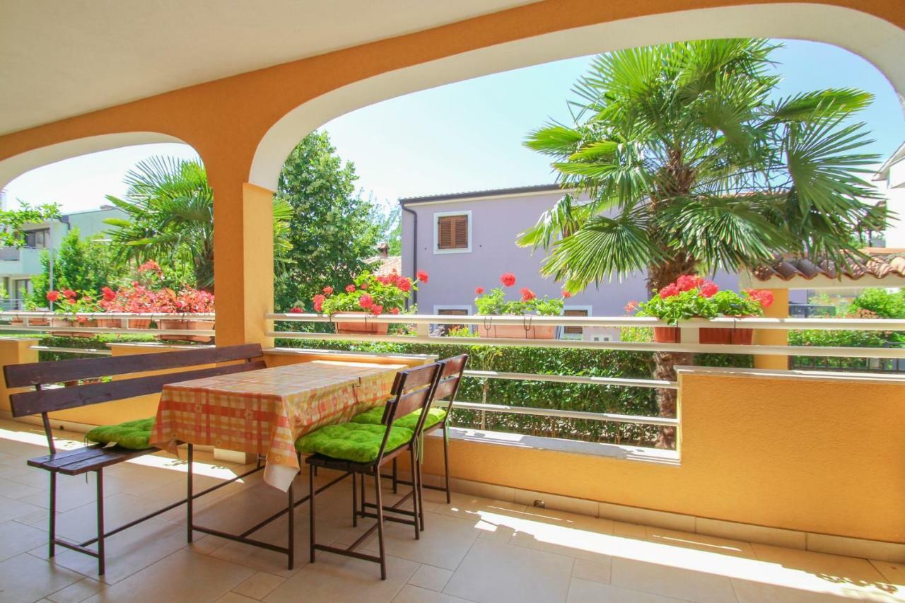 Apartmán Alenka Orange Novigrad Istria Exteriér fotografie