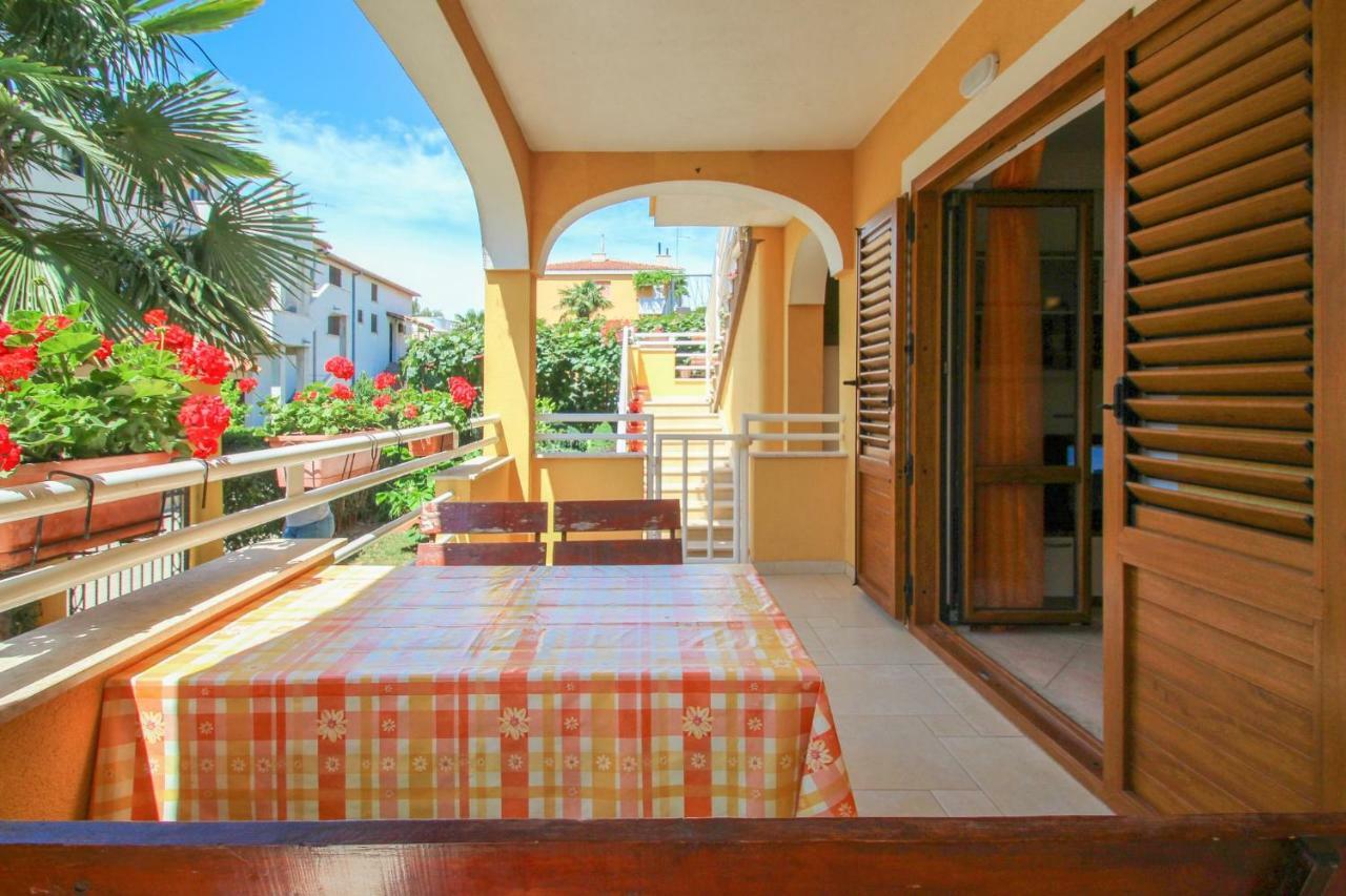 Apartmán Alenka Orange Novigrad Istria Exteriér fotografie