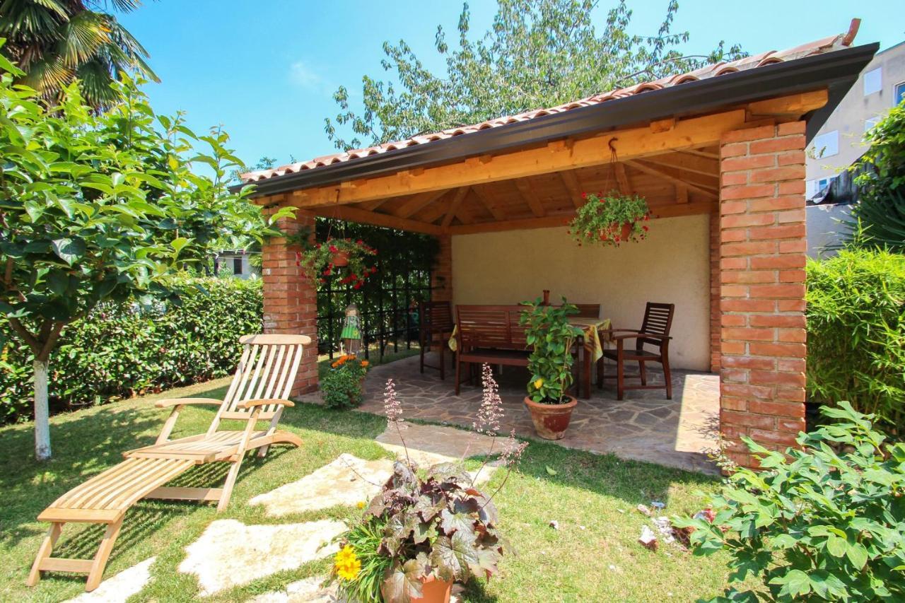Apartmán Alenka Orange Novigrad Istria Exteriér fotografie